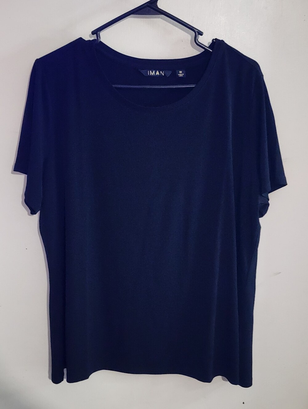 IMAN Black Short Sleeve Crew Neck Tee